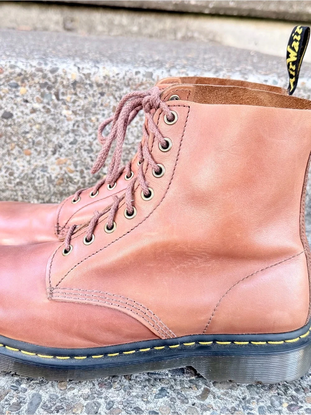 Dr. Martens 1460 Men’s Brown Leather 8-Eye Lace-Up Boots